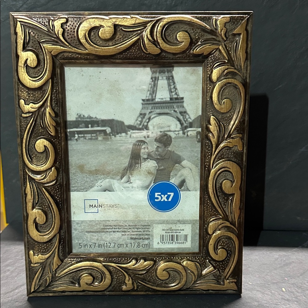 Mainstays Elegant Gold and Brown Picture Frame